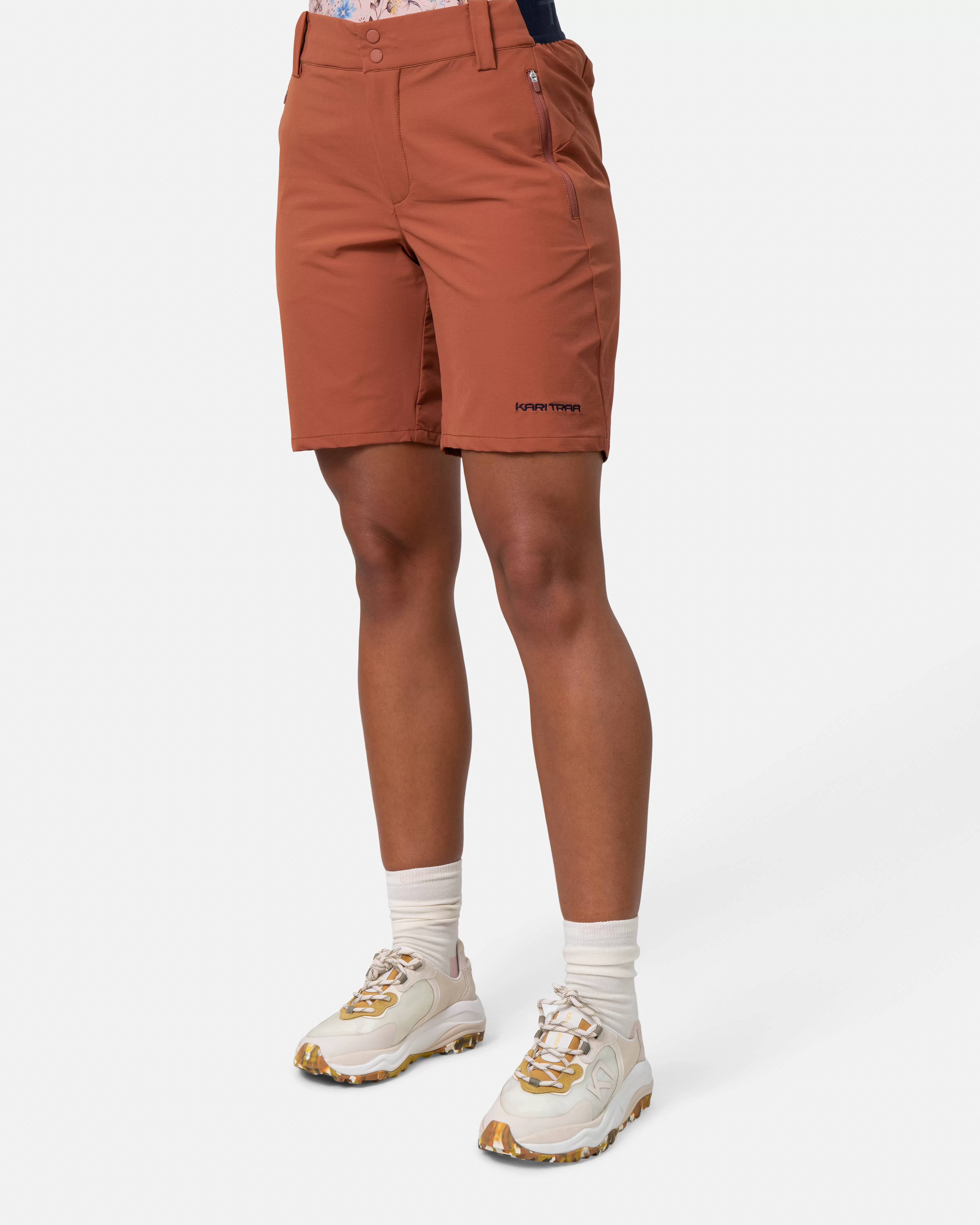 Shorts Og Skjørt>Kari Traa Sanne Turshorts 8in GOLDEN BROWN